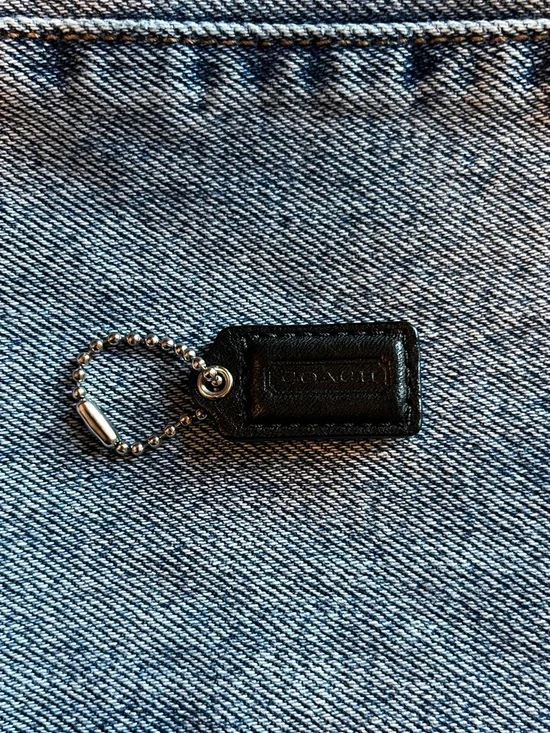 Y2K Coach Black Hangtag - Picture 2 of 4